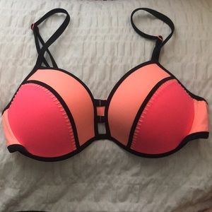 Victoria’s Secret Swimsuit Bikini Top